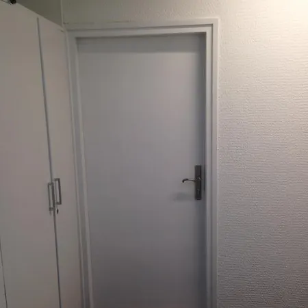 Hostel New *