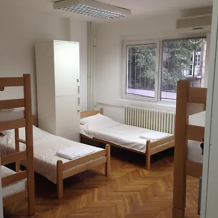 Hostel New *