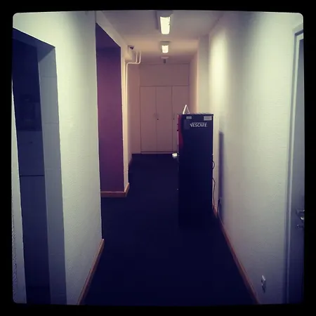 Hostel New *